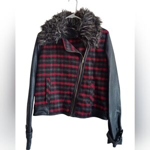 Miss Me Plaid Jacket W/Detachable Faux Fur Collar